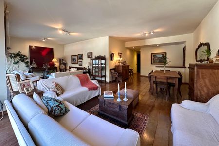 Apartamento à venda com 170m², 4 quartos e 4 vagasSala