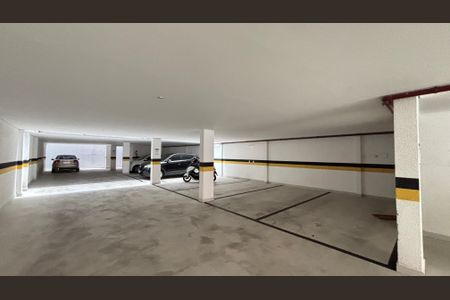 Apartamento para alugar com 100m², 2 quartos e 1 vaga Apartamento para alugar com 100m², 2 quartos e 1 vagaGaragem