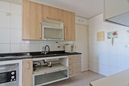 Apartamento para alugar com 100m², 3 quartos e 2 vagas Apartamento para alugar com 100m², 3 quartos e 2 vagasCozinha