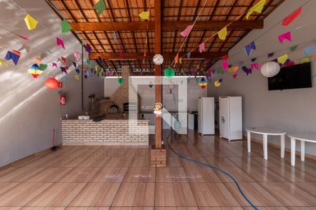 Apartamento para alugar com 100m², 3 quartos e 2 vagasÁrea comum - Salão de festas