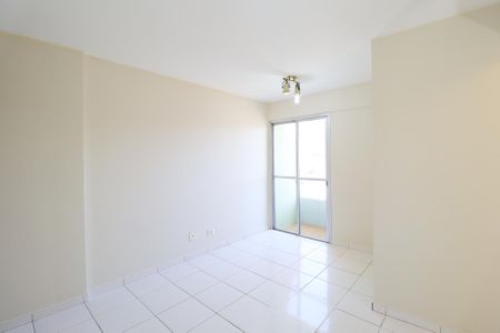 Sala de apartamento para alugar com 2 quartos, 70m² em Vila Mazzei, São Paulo