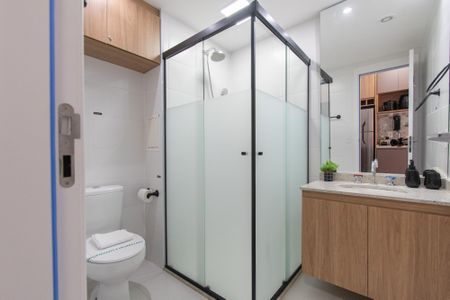 Banheiro de kitnet/studio para alugar com 1 quarto, 20m² em Ipiranga, São Paulo