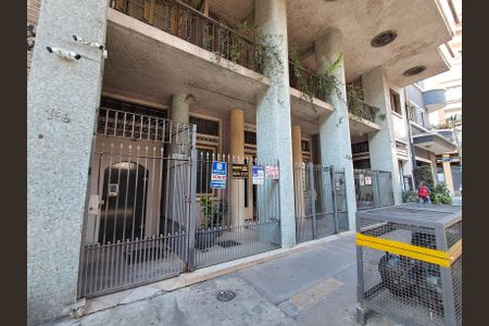Apartamento à venda com 92m², 2 quartos e sem vagaPlaquinha
