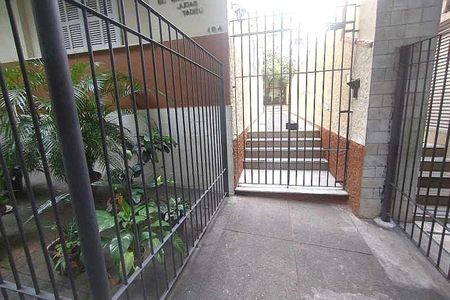 Apartamento à venda com 30m², 1 quarto e sem vaga