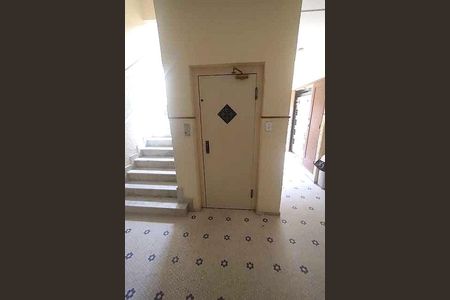 Apartamento à venda com 30m², 1 quarto e sem vaga