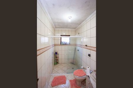 Casa para alugar com 252m², 3 quartos e 2 vagasBanheiro 1