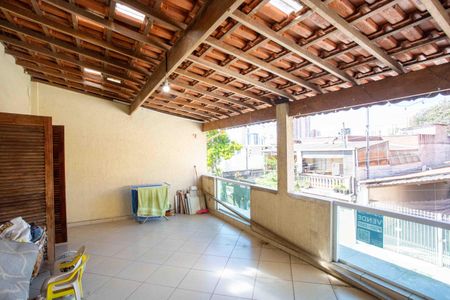 Casa para alugar com 252m², 3 quartos e 2 vagasVaranda