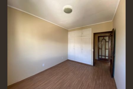 Apartamento à venda com 140m², 2 quartos e 2 vagas Apartamento à venda com 140m², 2 quartos e 2 vagasQuarto 1