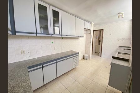 Apartamento à venda com 140m², 2 quartos e 2 vagas Apartamento à venda com 140m², 2 quartos e 2 vagasCozinha