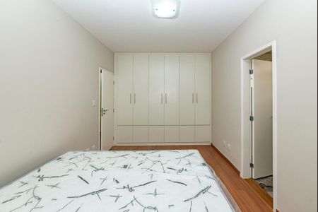 Apartamento para alugar com 156m², 3 quartos e 2 vagas Apartamento para alugar com 156m², 3 quartos e 2 vagasSuíte