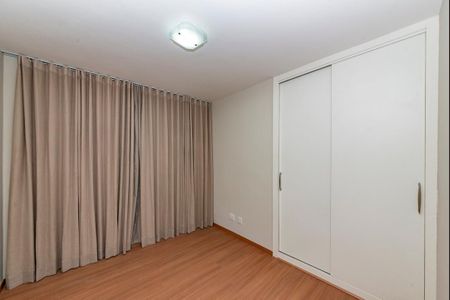 Apartamento para alugar com 156m², 3 quartos e 2 vagas Apartamento para alugar com 156m², 3 quartos e 2 vagasQuarto 1