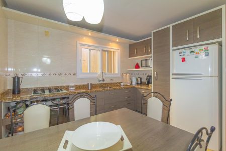 Casa à venda com 170m², 3 quartos e 5 vagasCozinha