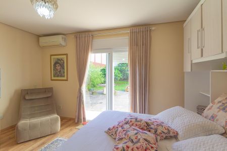 Casa à venda com 170m², 3 quartos e 5 vagasSuíte master