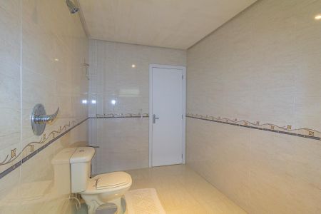 Casa à venda com 170m², 3 quartos e 5 vagasBanheiro da Suíte master