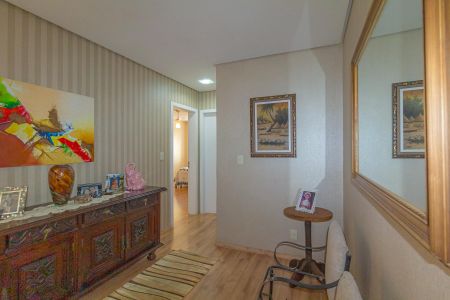 Casa à venda com 170m², 3 quartos e 5 vagasCorredor