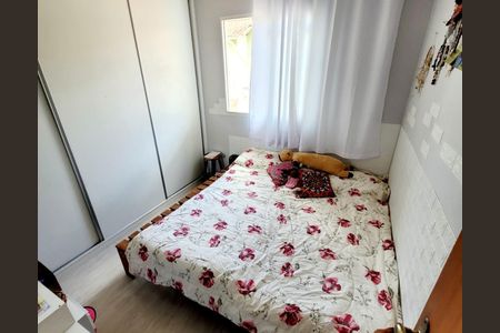 Foto 15 de casa à venda com 2 quartos, 58m² em Sinimbu, Belo Horizonte