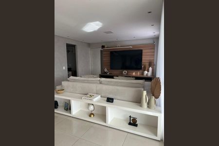 Apartamento à venda com 137m², 3 quartos e 2 vagasFoto 01