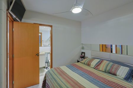 Apartamento à venda com 78m², 3 quartos e 2 vagasSuíte