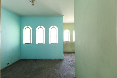 Casa à venda com 3 quartos, 136m² em Vila Mazzei, São Paulo