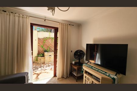 Casa à venda com 193m², 3 quartos e 2 vagas Casa à venda com 193m², 3 quartos e 2 vagasQuarto 3