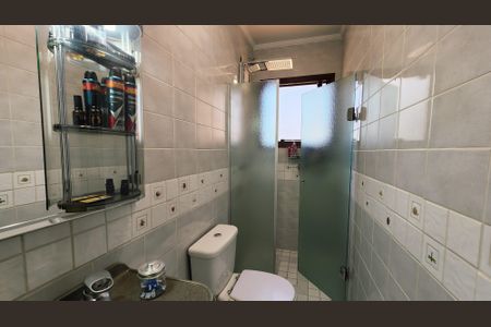 Casa à venda com 193m², 3 quartos e 2 vagas Casa à venda com 193m², 3 quartos e 2 vagasBanheiro