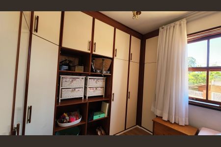 Casa à venda com 193m², 3 quartos e 2 vagas Casa à venda com 193m², 3 quartos e 2 vagasQuarto 4