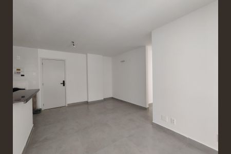 Sala de apartamento para alugar com 3 quartos, 82m² em Recreio dos Bandeirantes, Rio de Janeiro