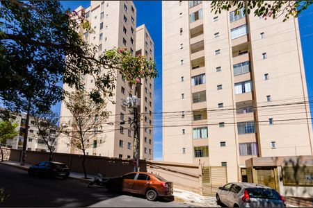 Apartamento à venda com 50m², 2 quartos e 1 vagaFachada