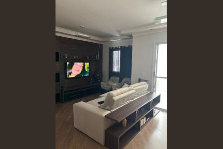 Foto 11 de apartamento à venda com 3 quartos, 83m² em Jardim Tupanci, Barueri