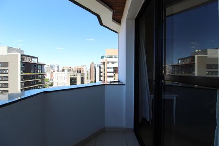Varanda de apartamento para alugar com 1 quarto, 42m² em Itaim Bibi, São Paulo