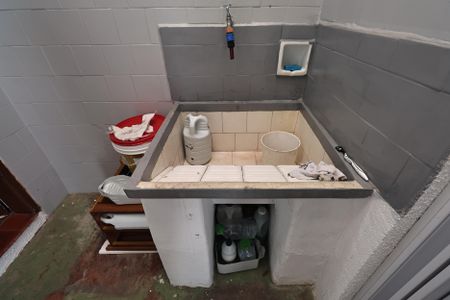 Casa à venda com 104m², 2 quartos e 3 vagas Casa à venda com 104m², 2 quartos e 3 vagasLavanderia