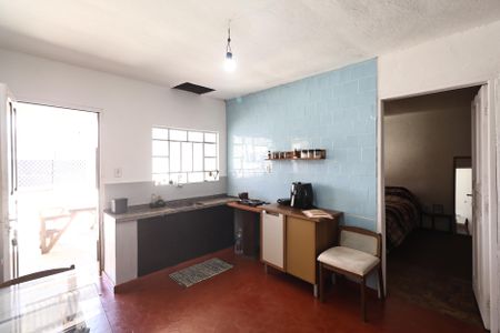 Casa à venda com 104m², 2 quartos e 3 vagas Casa à venda com 104m², 2 quartos e 3 vagasCozinha