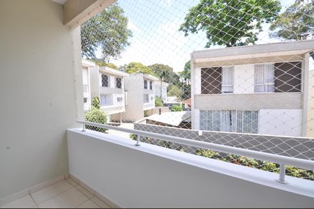 Casa de condomínio para alugar com 220m², 3 quartos e 2 vagasSacada da Cozinha