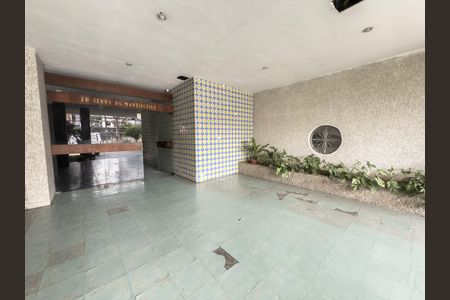 Apartamento à venda com 70m², 2 quartos e 1 vaga Apartamento à venda com 70m², 2 quartos e 1 vagaHall de entrada