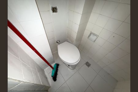 Apartamento à venda com 70m², 2 quartos e 1 vaga Apartamento à venda com 70m², 2 quartos e 1 vagaBanheiro de Serviço