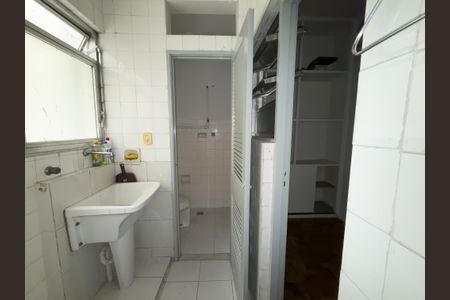 Apartamento à venda com 70m², 2 quartos e 1 vaga Apartamento à venda com 70m², 2 quartos e 1 vagaÁrea de Serviço