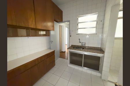 Apartamento à venda com 70m², 2 quartos e 1 vaga Apartamento à venda com 70m², 2 quartos e 1 vagaCozinha