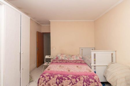 Casa à venda com 140m², 3 quartos e 2 vagasQuarto Suíte