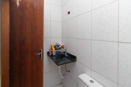 Casa à venda com 140m², 3 quartos e 2 vagasBanheiro da Suíte