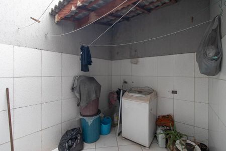 Casa à venda com 140m², 3 quartos e 2 vagasÁrea de Serviço