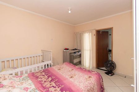 Casa à venda com 140m², 3 quartos e 2 vagasQuarto Suíte