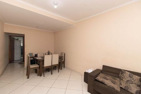 Casa à venda com 140m², 3 quartos e 2 vagasSala