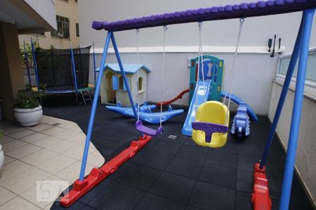 Apartamento à venda com 93m², 3 quartos e 1 vagaÁrea comum