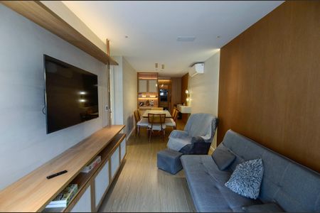 Sala de apartamento para alugar com 3 quartos, 93m² em Tijuca, Rio de Janeiro