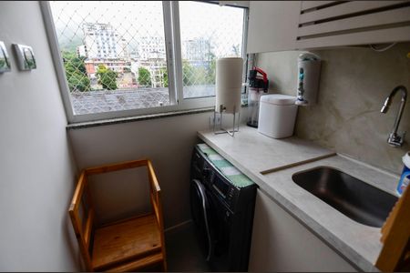 Apartamento à venda com 93m², 3 quartos e 1 vagaÁrea de Serviço