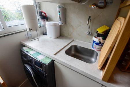 Apartamento à venda com 93m², 3 quartos e 1 vagaÁrea de Serviço