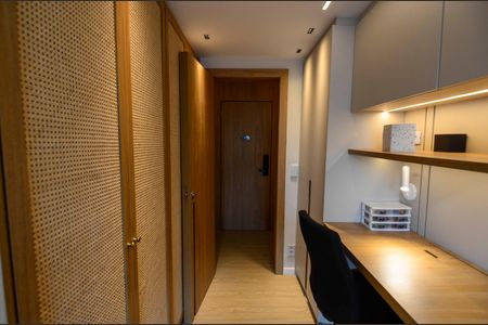 Apartamento à venda com 93m², 3 quartos e 1 vagaQuarto 2