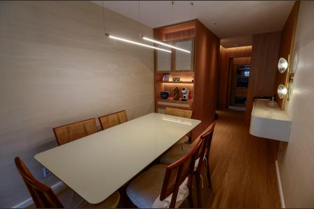 Apartamento à venda com 93m², 3 quartos e 1 vagaSala