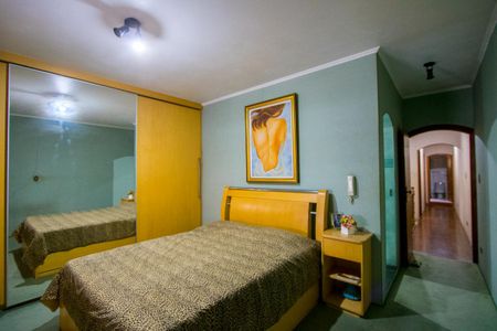 Casa à venda com 250m², 3 quartos e 2 vagasQuarto 1 - Suíte