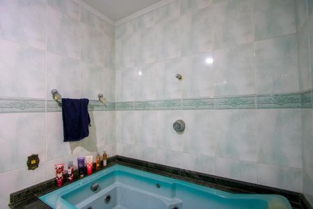 Casa à venda com 250m², 3 quartos e 2 vagasBanheiro do quarto 1